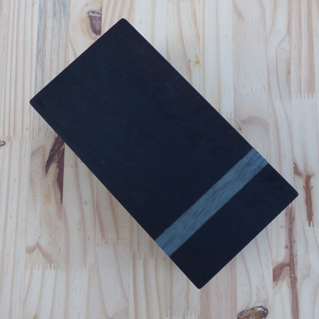 Boîte Noir Couture Le Plumier en Noyer Ébonisé – Gris Bleu – Image 2