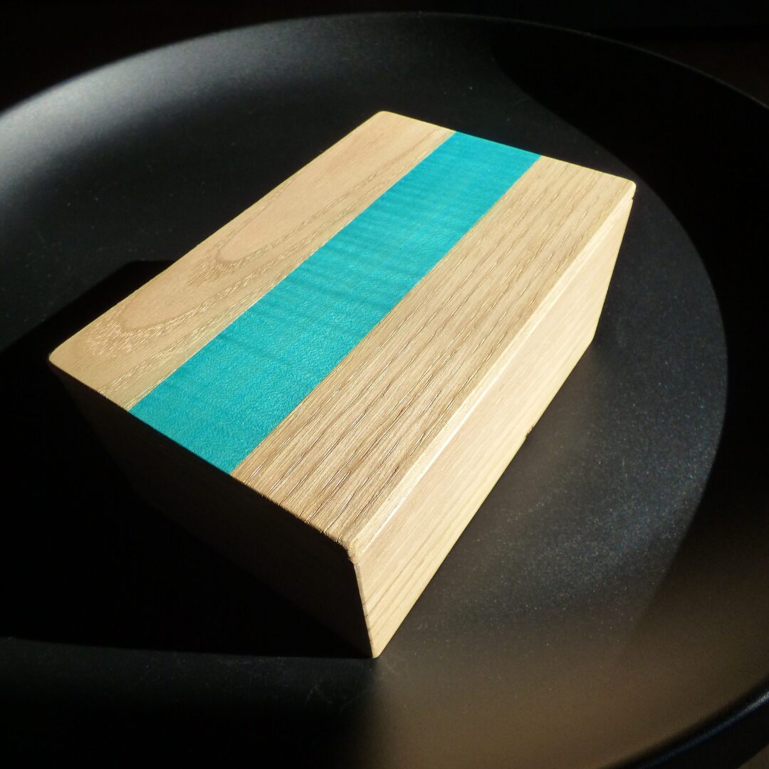 Boîte Couleur La Grande Estival en Châtaigner – Bleu Lagon