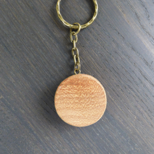Porte-clefs en Orme