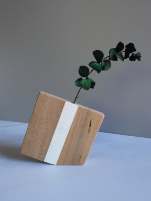 Soliflore Couleur Modèle Sagesse en Noyer – Blanc